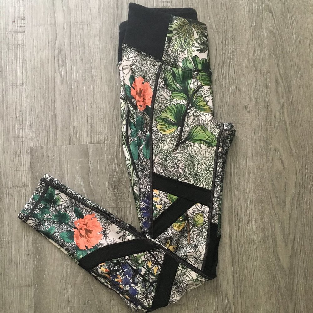 Calia by Carrie Underwood Leggings